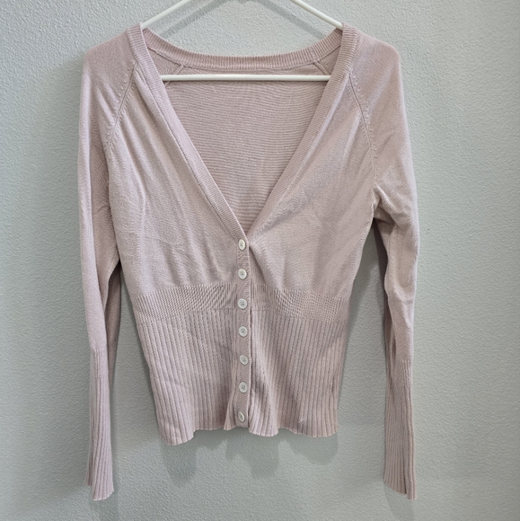 MNG suit Pink long sleeved button front sweater size medium - Picture 3 of 3